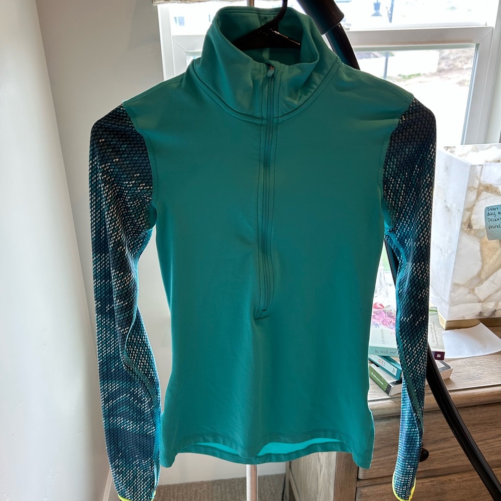 Nike Pro Active Zip-up top!